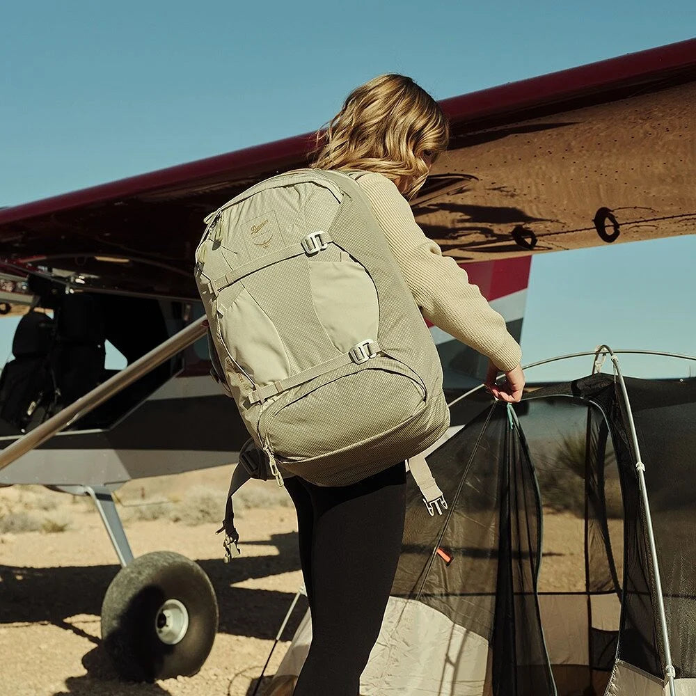 Osprey x Danner Fairview™ 40 Travel Backpack