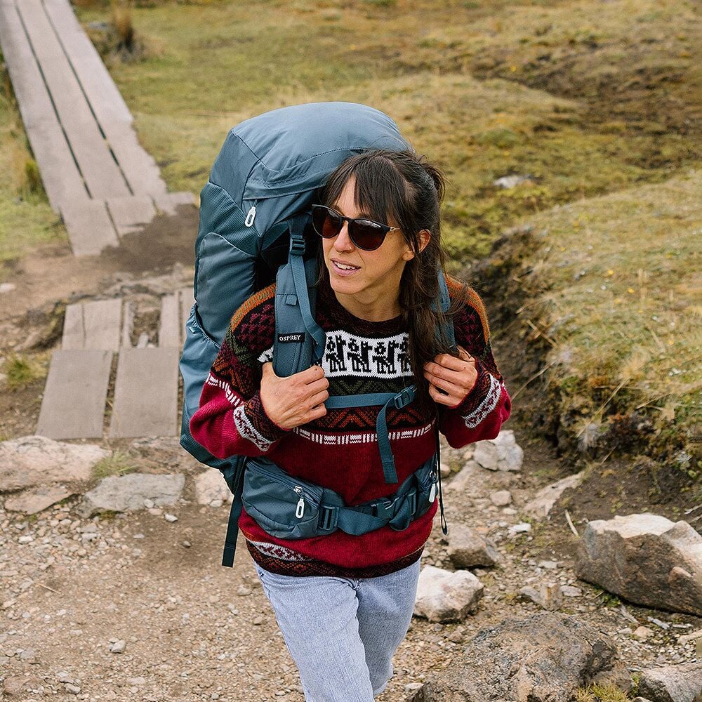 Osprey Fairview Trek Travel 55L