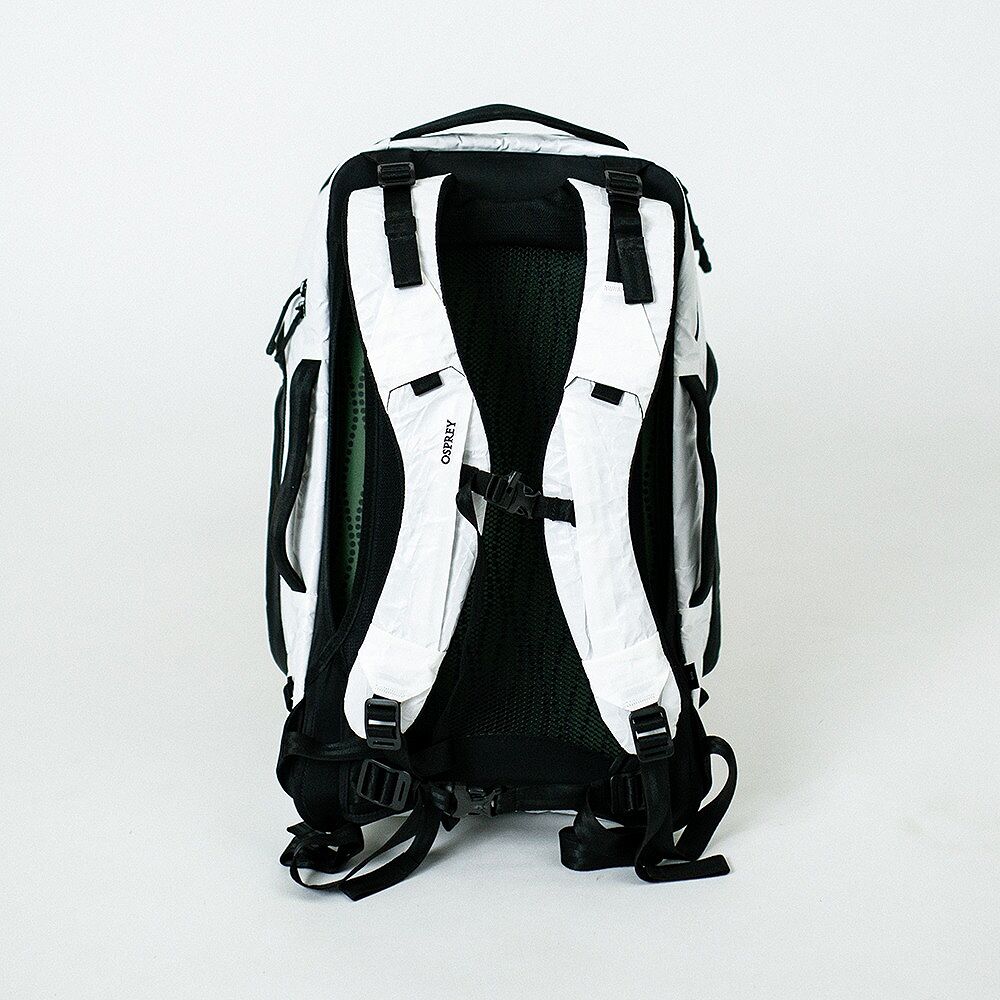 Osprey x Carryology Archeon 30 Fujin