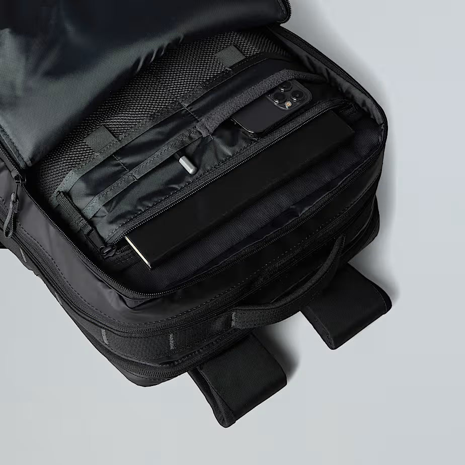 The North Face Base Camp Voyager Daypack 26L