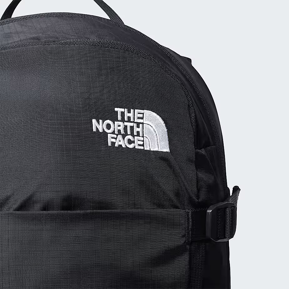 The North Face Basin 24L