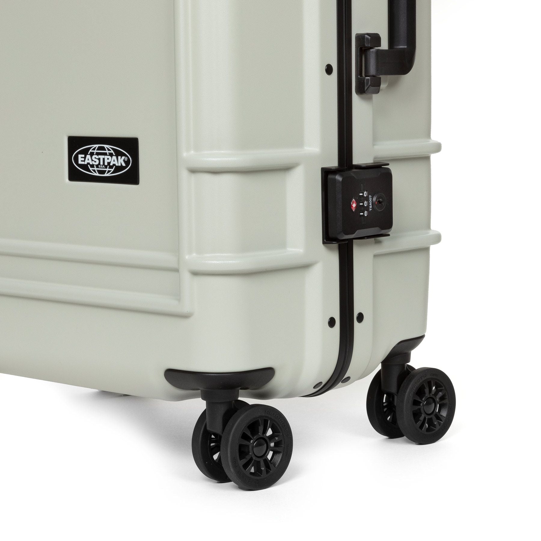 Eastpak Resist'R Case Medium 63L