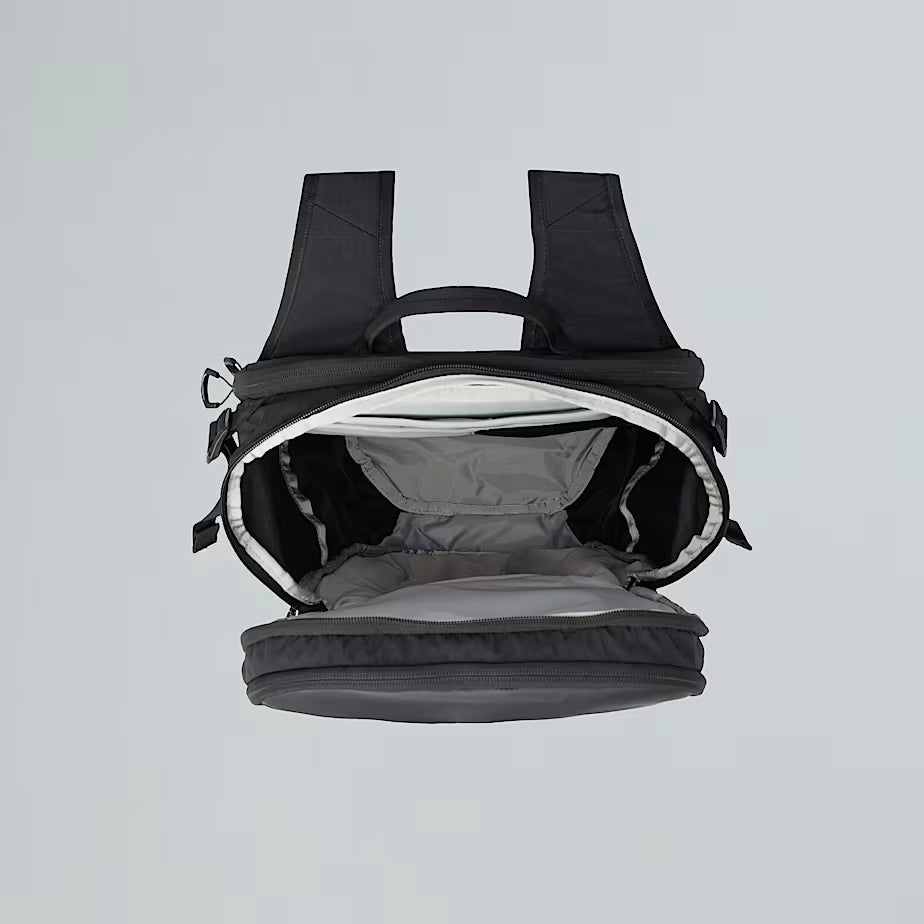 The North Face Kaban Lite 28L