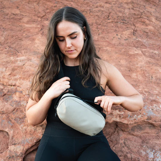 Wandrd D1 Fanny Pack V2