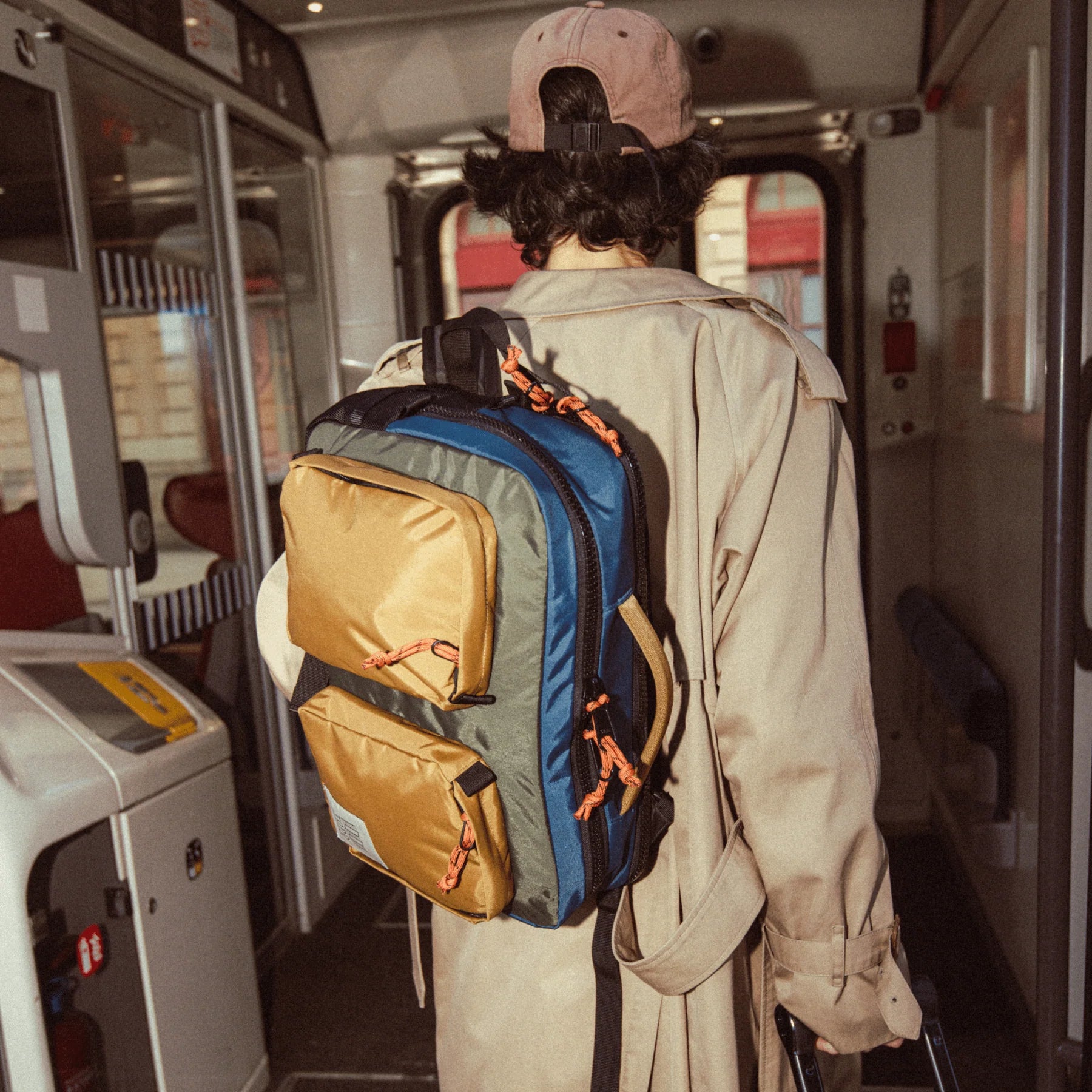 Topo Designs Global Briefcase 20L