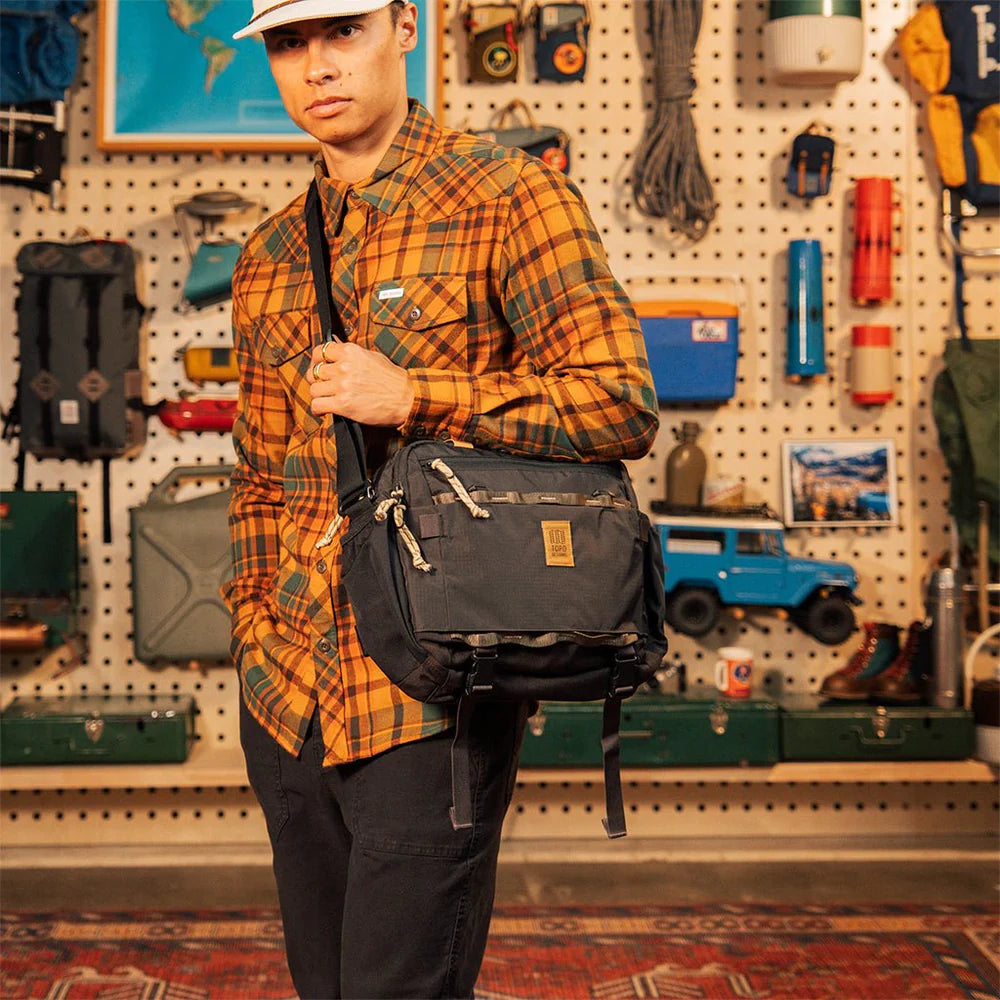 Topo Designs Mountain Cross Bag 17L