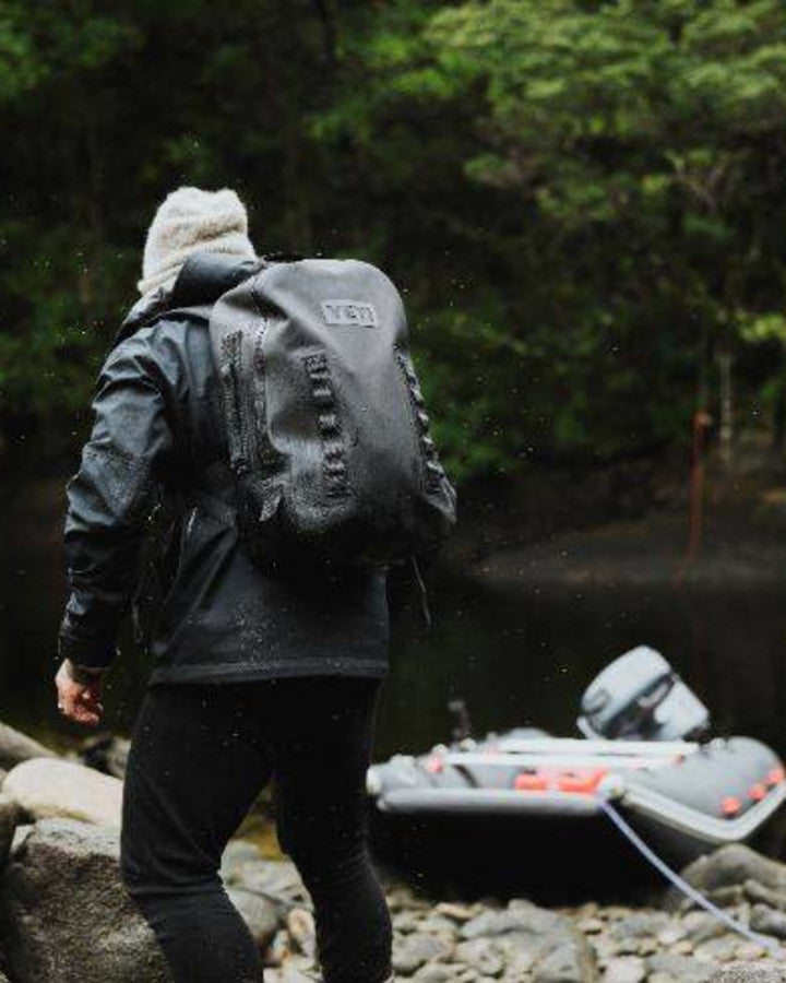 Yeti Panga 28L
