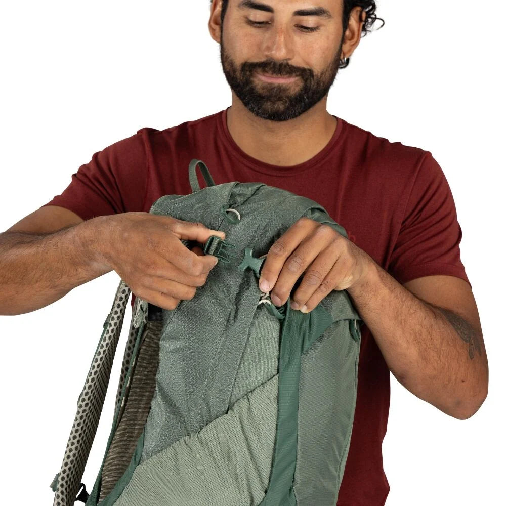 Osprey Stratos Hiking Backpack 34L