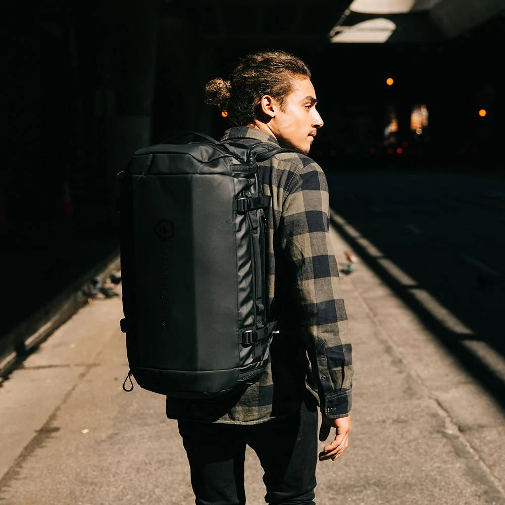 Wandrd Hexad Carryall Duffle 40L ( Carry On Size )