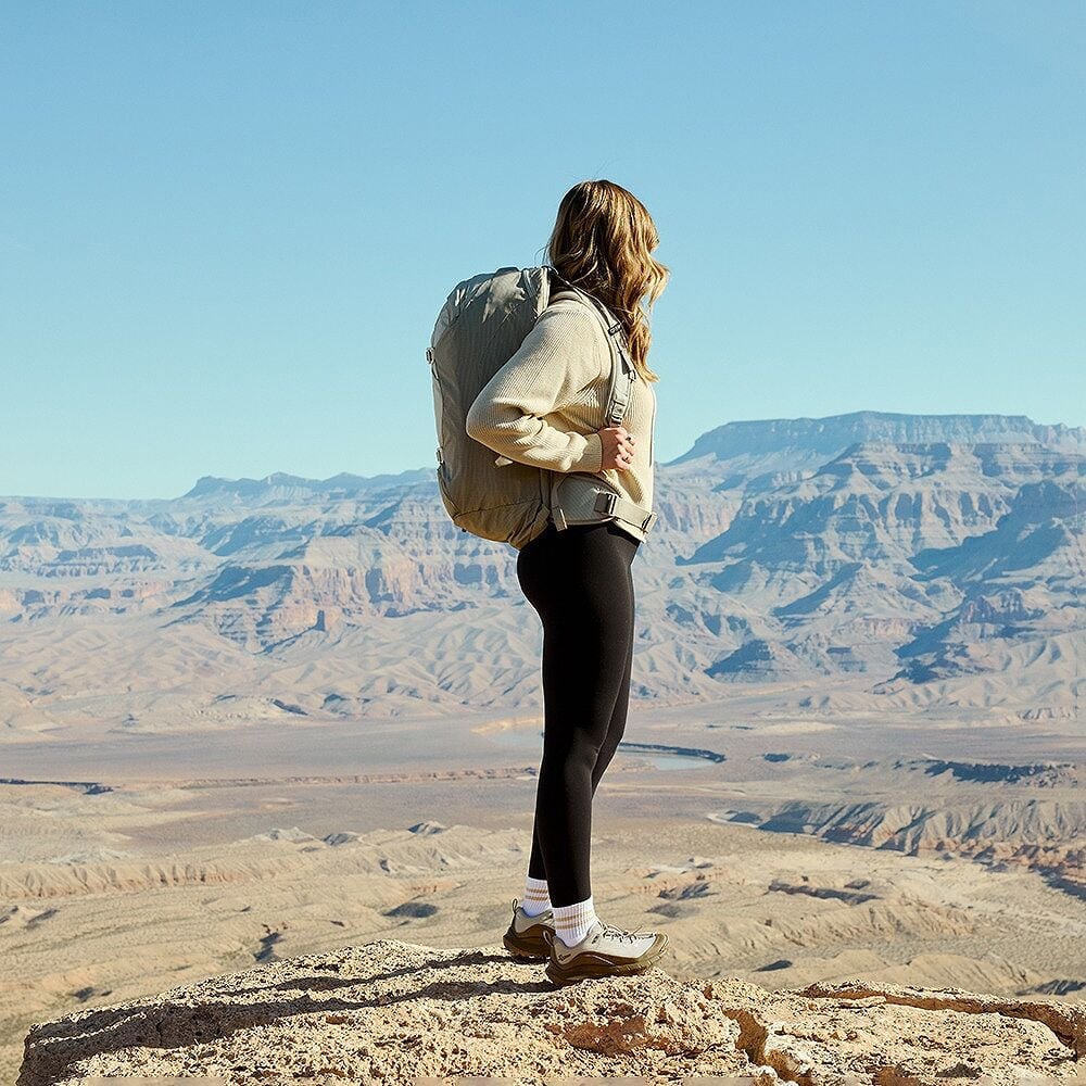 Osprey x Danner Fairview™ 40 Travel Backpack