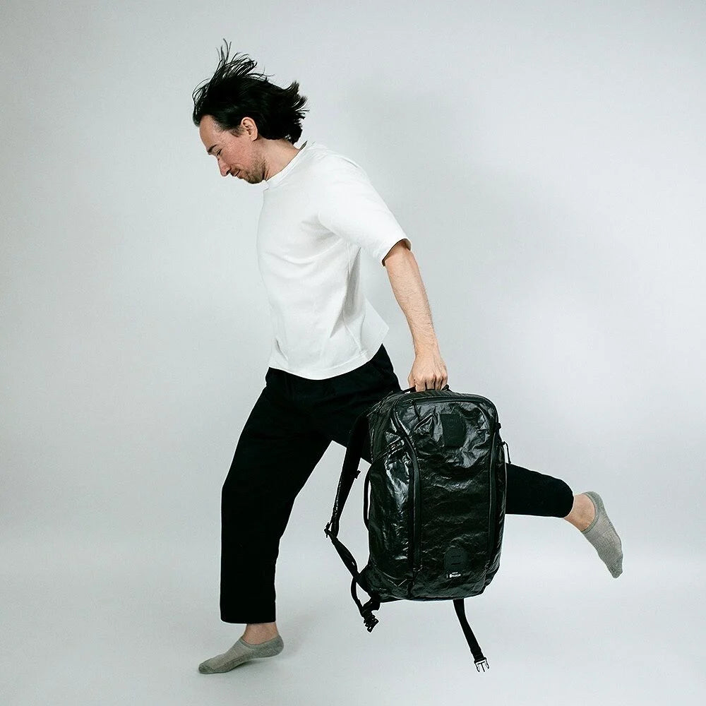 Osprey x Carryology Archeon 30 Fujin