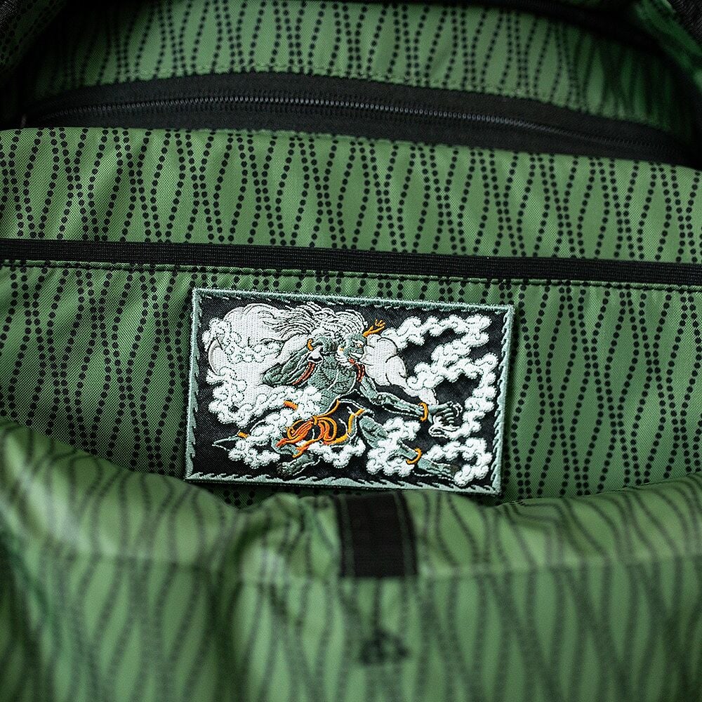 Osprey x Carryology Archeon 30 Fujin