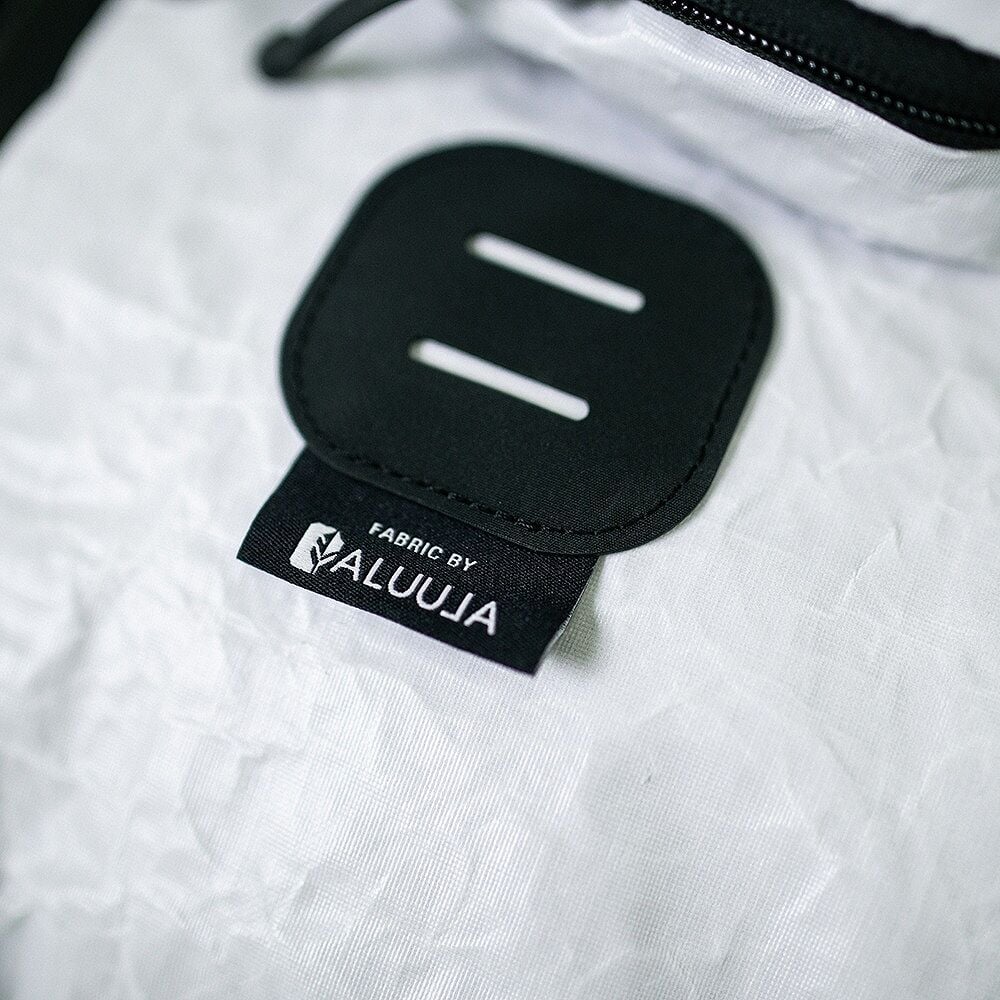 Osprey x Carryology Archeon 30 Fujin