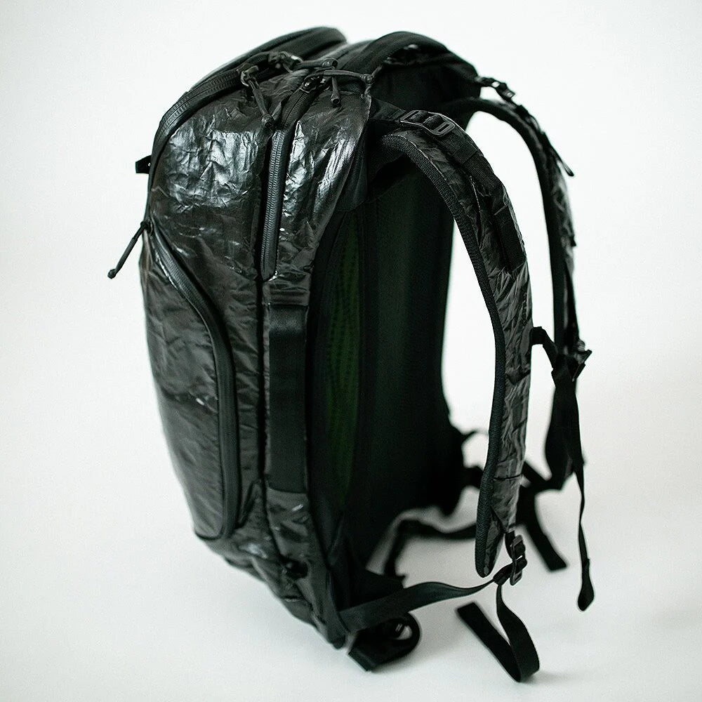 Osprey x Carryology Archeon 30 Fujin