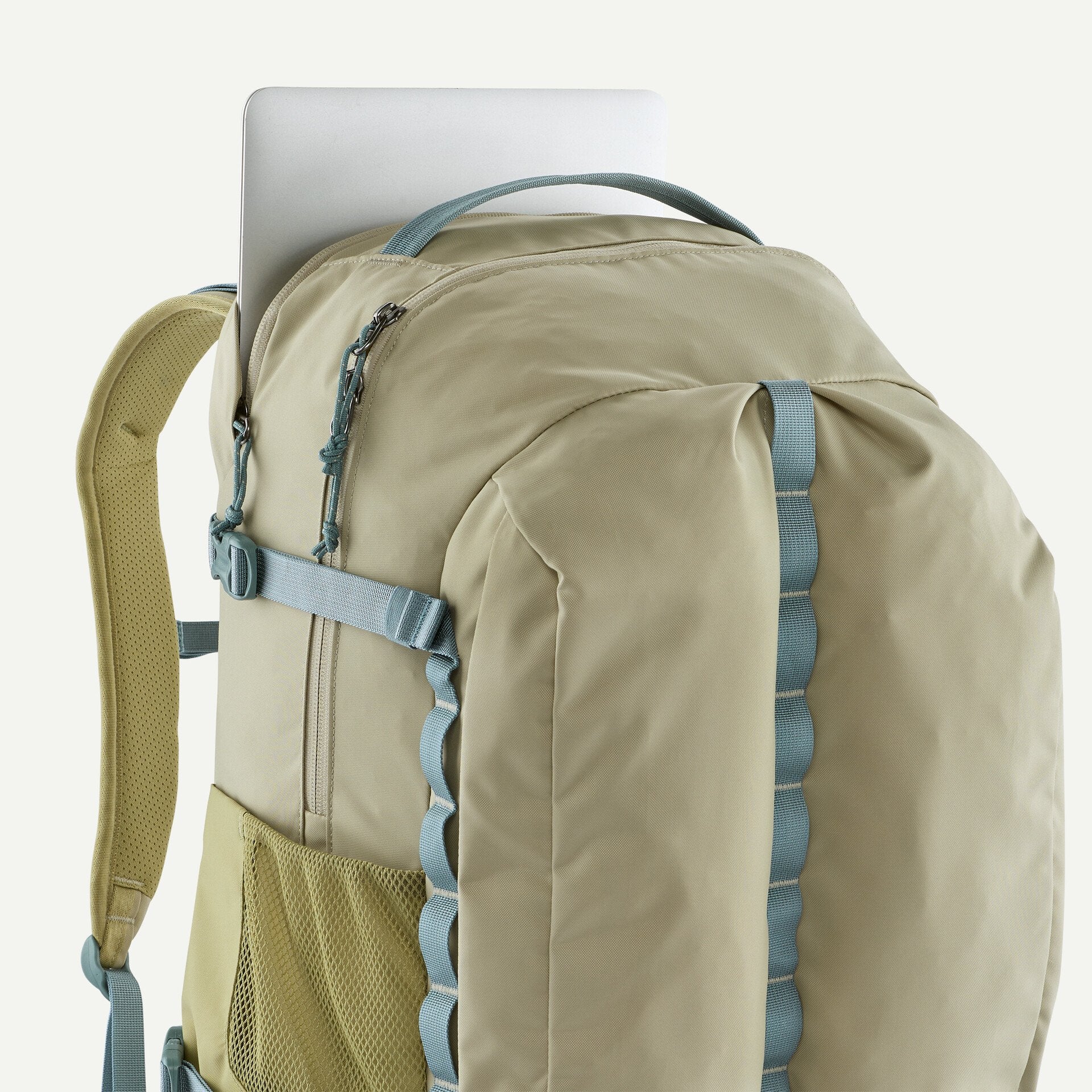 Patagonia Refugio Daypack 32L