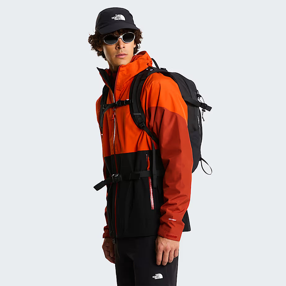 The North Face Basin 24L