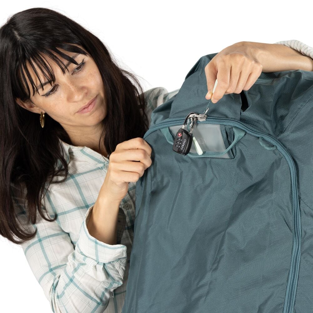 Osprey Fairview Trek Travel 55L