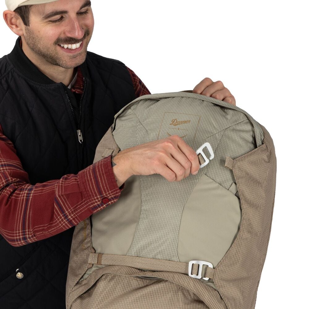 Osprey x Danner Farpoint™ 40 Travel Backpack ( SOON )