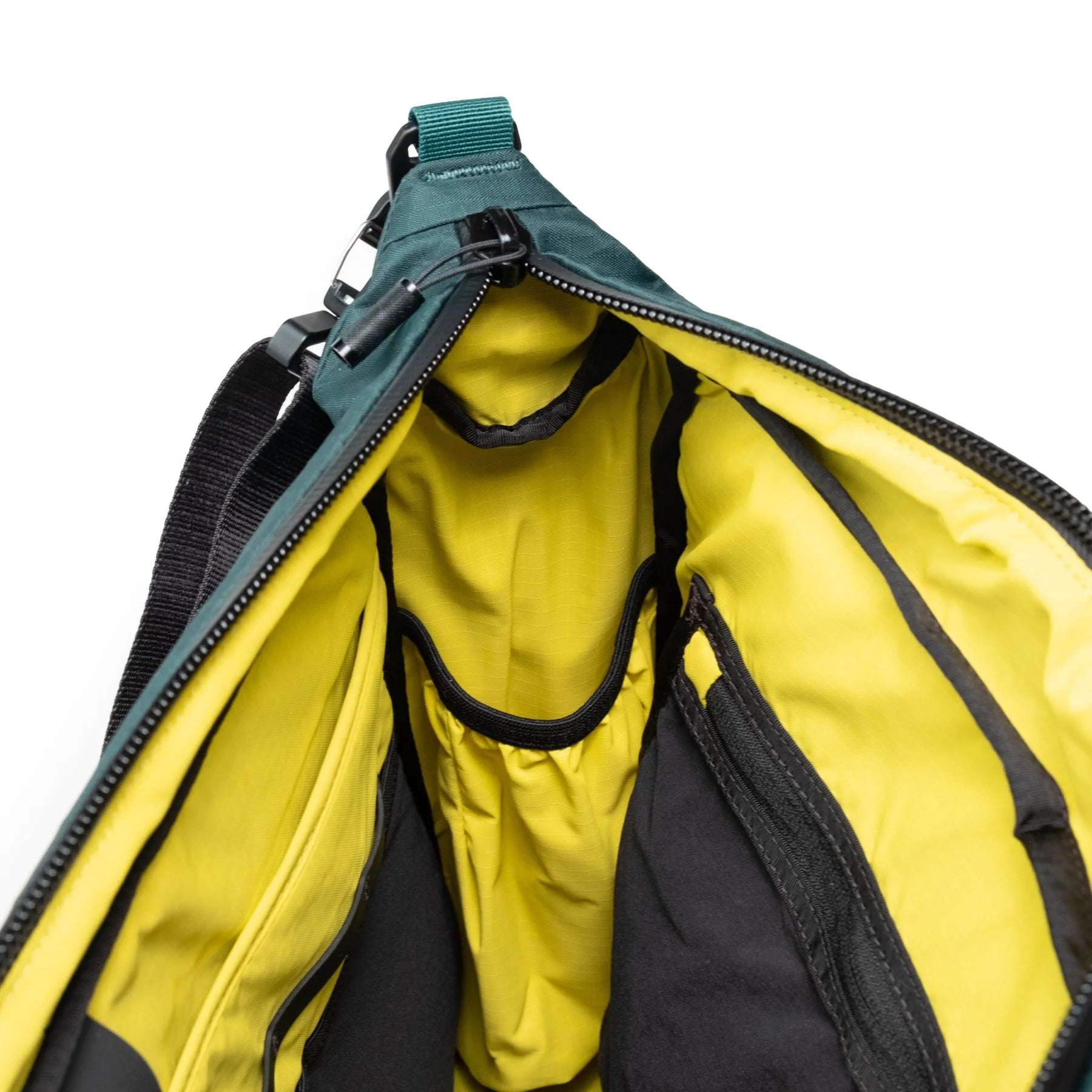 Topo Designs Global Pro Travel Cabas 17L